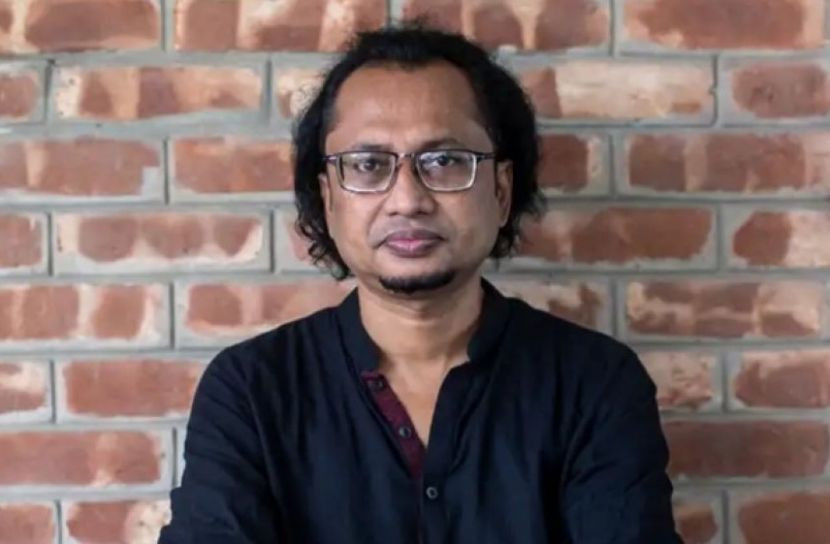 গণমাধ্যমের সঙ্গে বিরোধে যেতে চায় না সরকার: ডা. জাহেদ