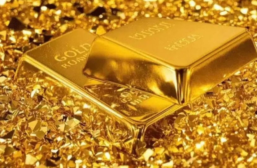 দেশের বাজারে স্বর্ণের দাম আবারও কমল