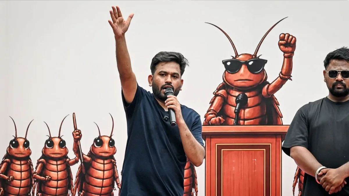 ‘ইলেকশন কমিশন ঠিক করো’, ভোটাধিকার ইস্যুতে সরব ‘ককরোচ জনতা পার্টি’, দিল্লিতে সাংবাদিক বৈঠক ‘ইলেকশন কমিশন ঠিক করো’, ভোটাধিকার ইস্যুতে সরব ‘ককরোচ জনতা পার্টি’, দিল্লিতে সাংবাদিক বৈঠক