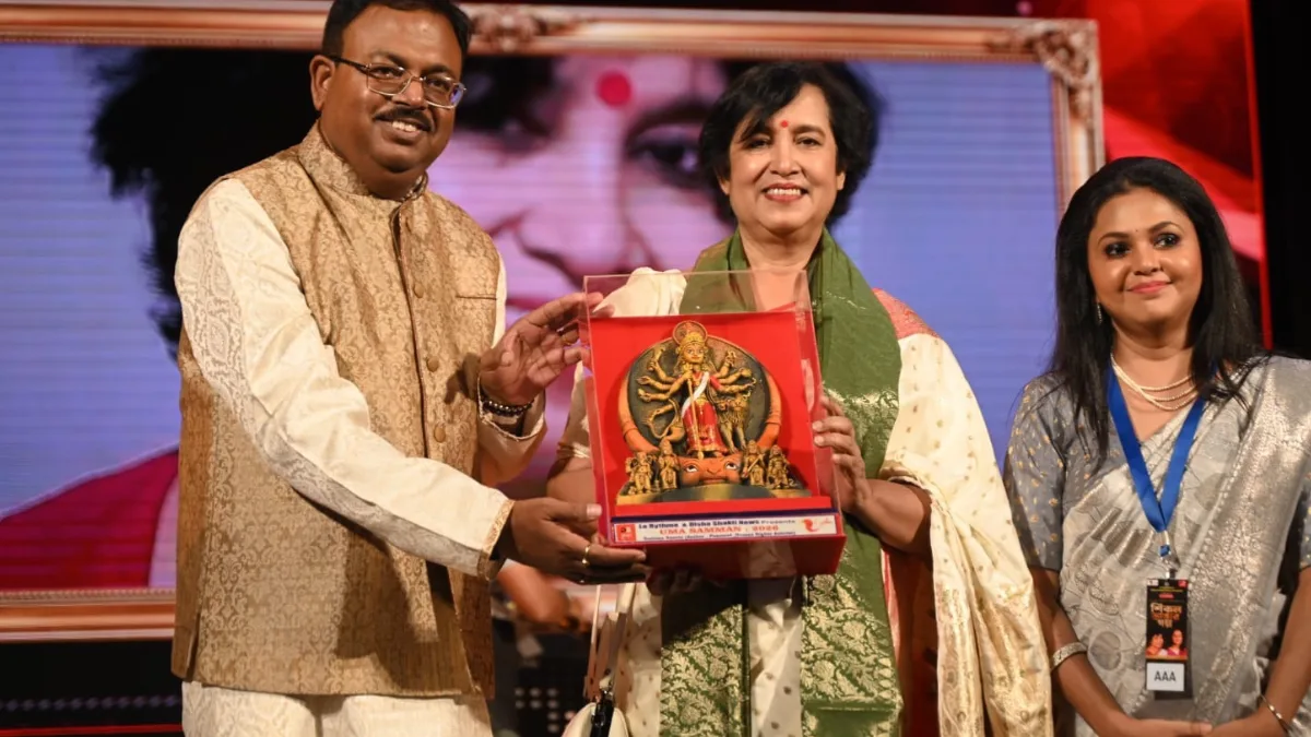 তসলিমা নাসরিনকে ‘ঊমা সম্মান’, কলকাতা বইমেলায় আসার ইচ্ছাও প্রকাশ নির্বাসিত লেখিকার
