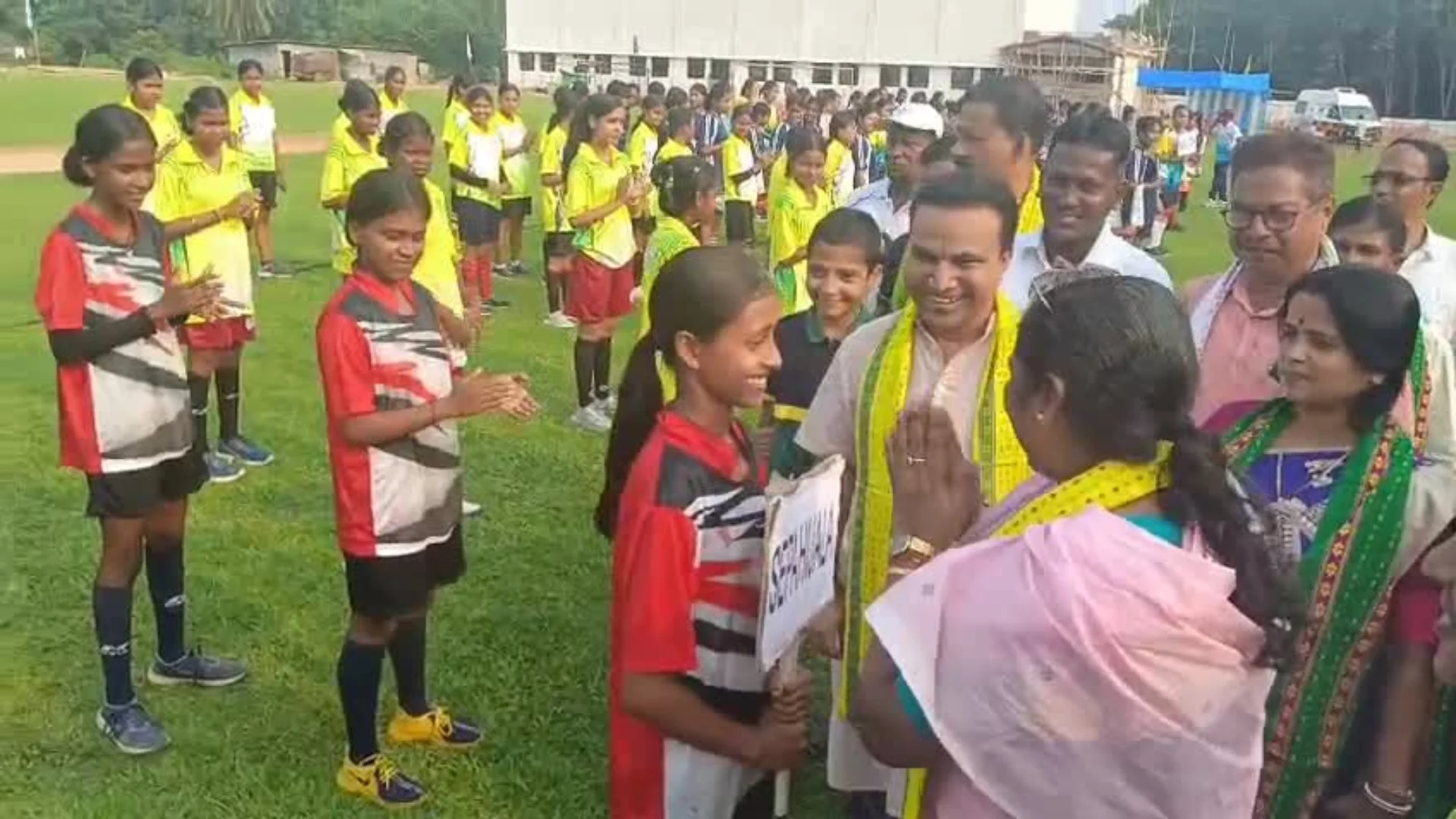 ধনপুরে শুরু তিন দিনব্যাপী মহিলা হকি টুর্নামেন্ট, উপস্থিত প্রতিমা ভৌমিক; অংশ নিচ্ছে ৭ জেলা!