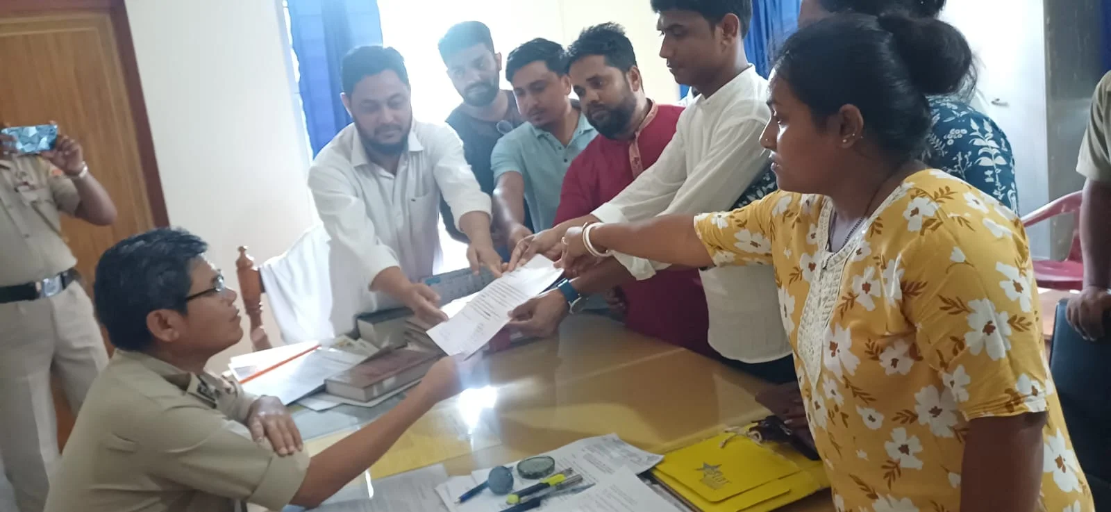 দুই দাবিতে সোনামুড়া SDPO-র কাছে DYFI-র ডেপুটেশন!